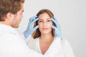 Guia Completo: Toxina botulínica para correção de assimetria de abertura ocular
