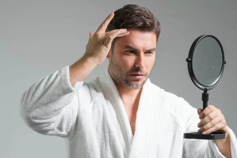 Como os homens envelhecem? Entenda as diferenças em relação às mulheres